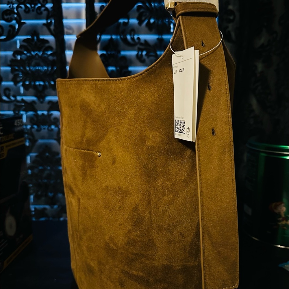 H&M Suede Shoulder Bag in Brown